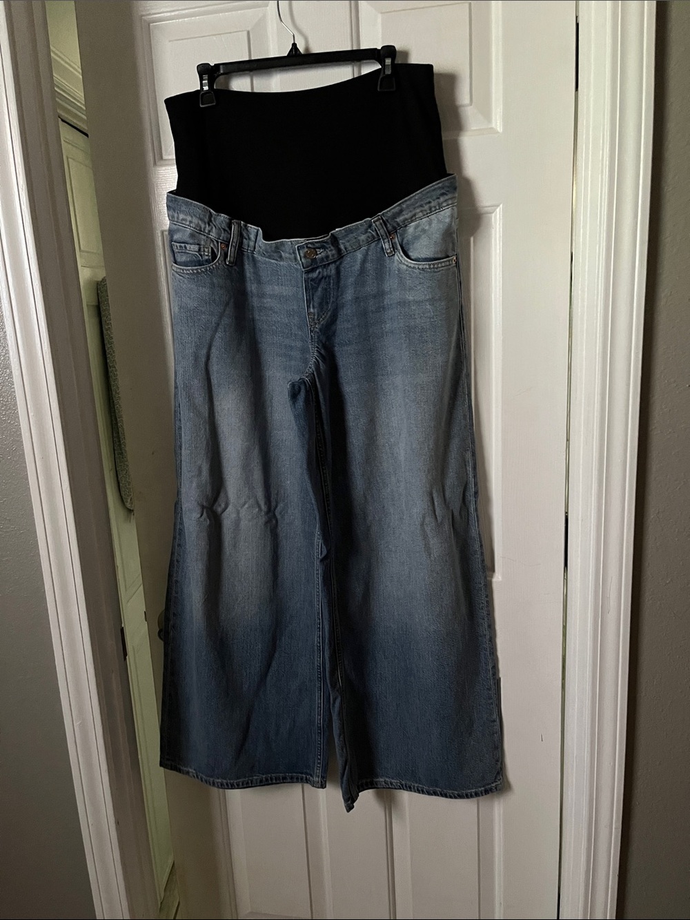 Maternity Wide-Leg Jeans with Black Stretch Waistband - Light Blue by Gap